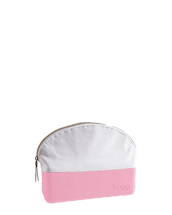 Beauty and the Bogg® - blowing PINK bubbles