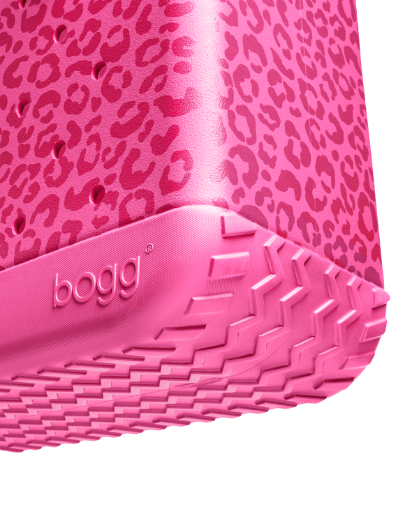 Original Bogg Bag - purrr-fectly PINK leopard - Image 4